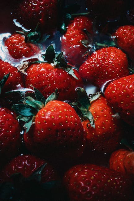 Beat the Heat with the Ultimate Summer Berry Refresher: Recipes, Tips, and Health Benefits