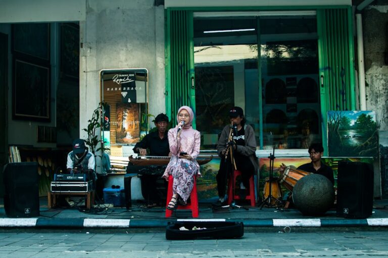 Rainao: Unveiling the Enigma of a Rising Star in the Global Music Scene