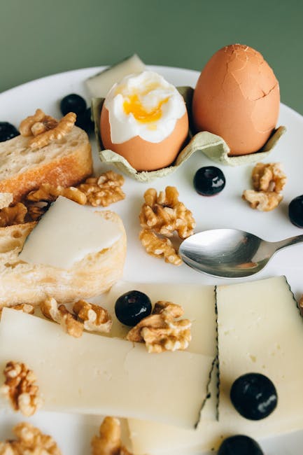 How Is Cottage Cheese Made? A Comprehensive Guide from Farm to Fridge